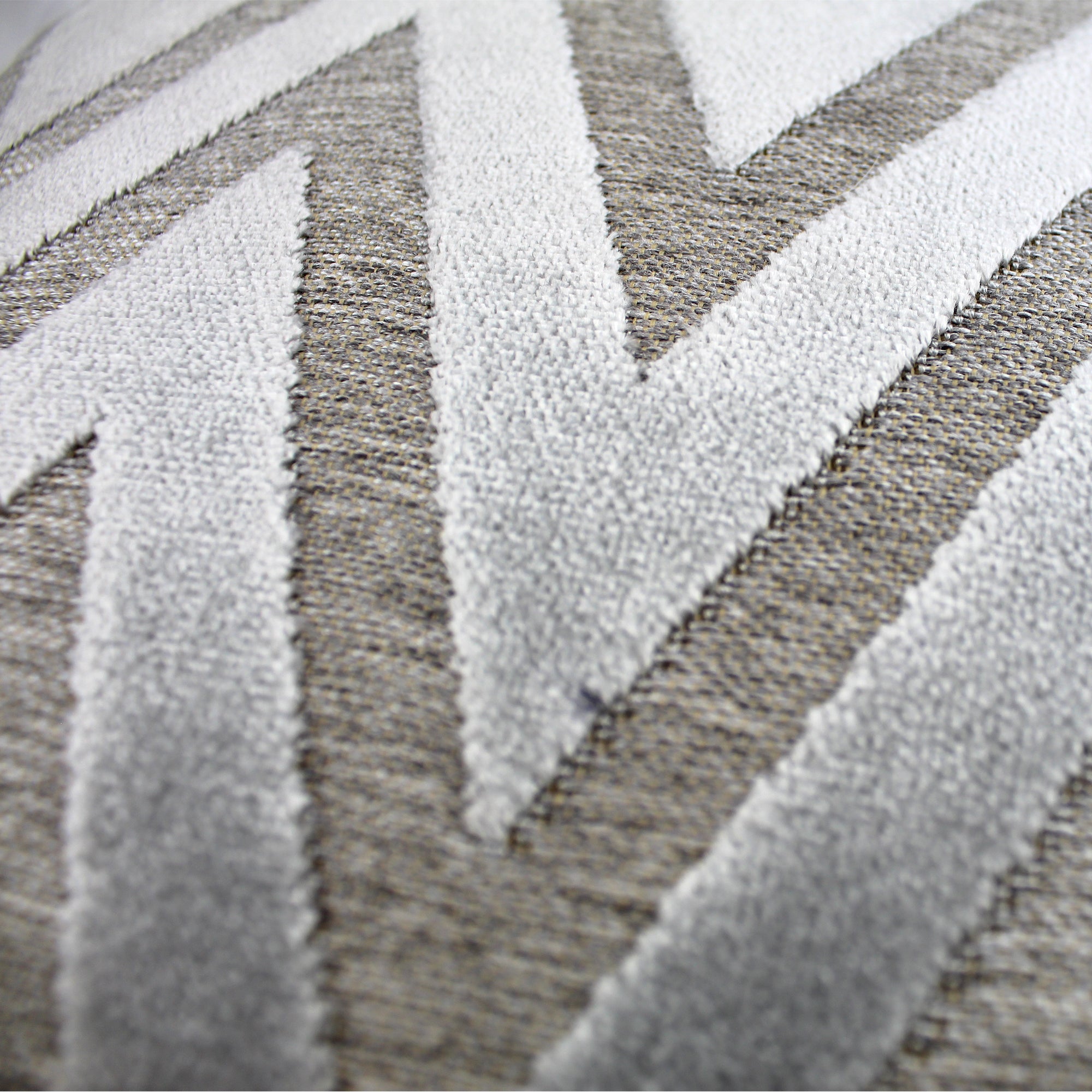 Bowie Cushion (Sold in 2's)