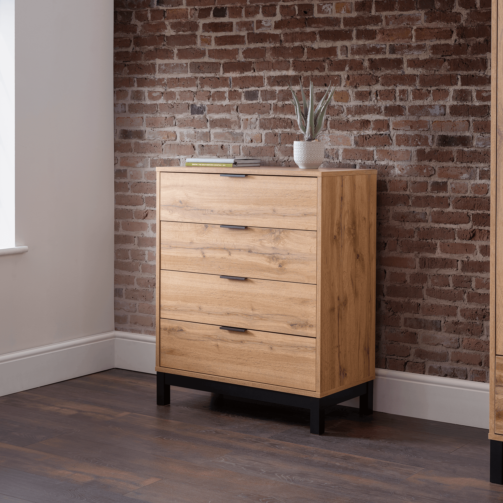 Brazil 4 Drawer Chest