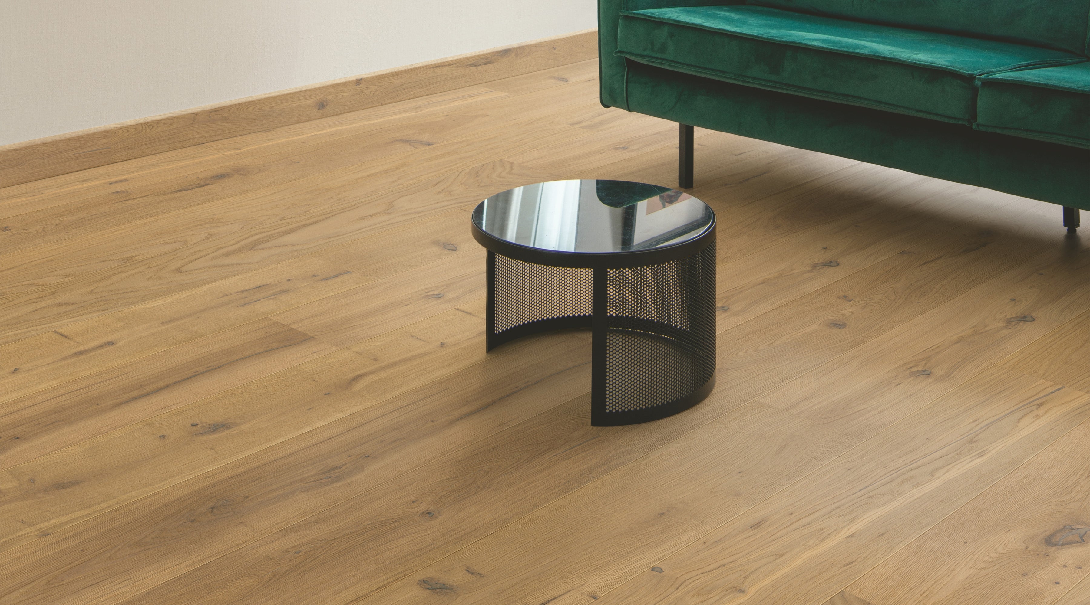 Cascada Hardwood Range Desert Oak