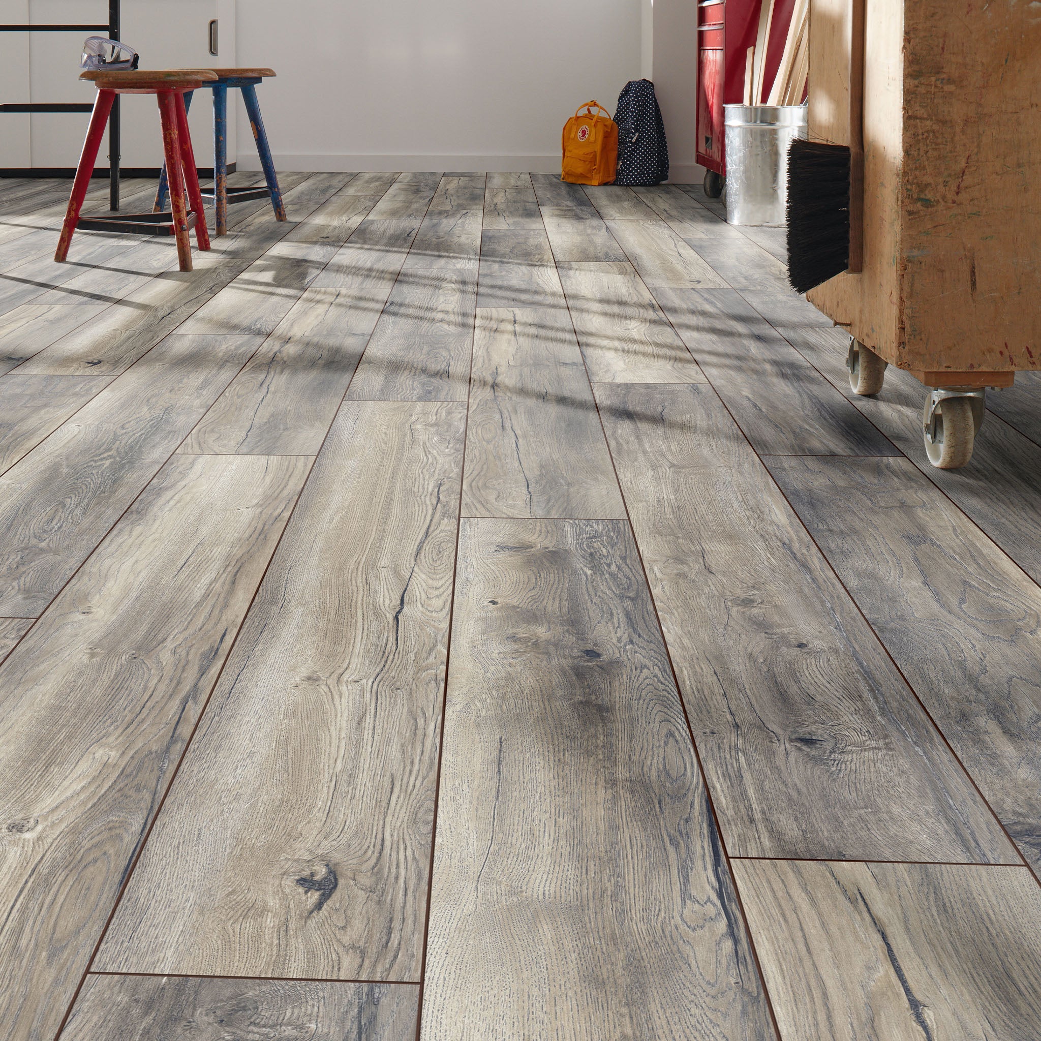 Oak-Grey 12mm AC5 gallery image