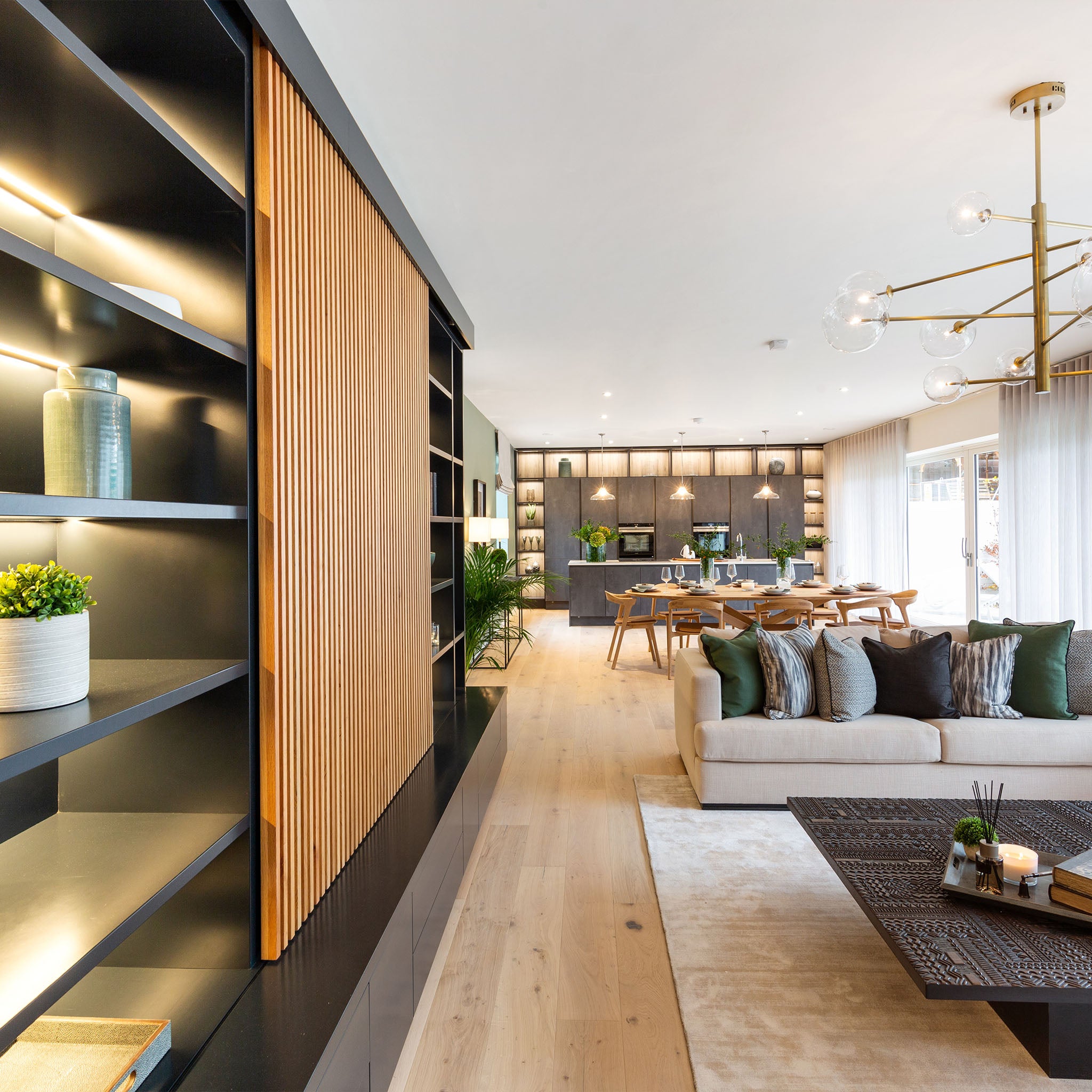 Elegance Oak 356 gallery image