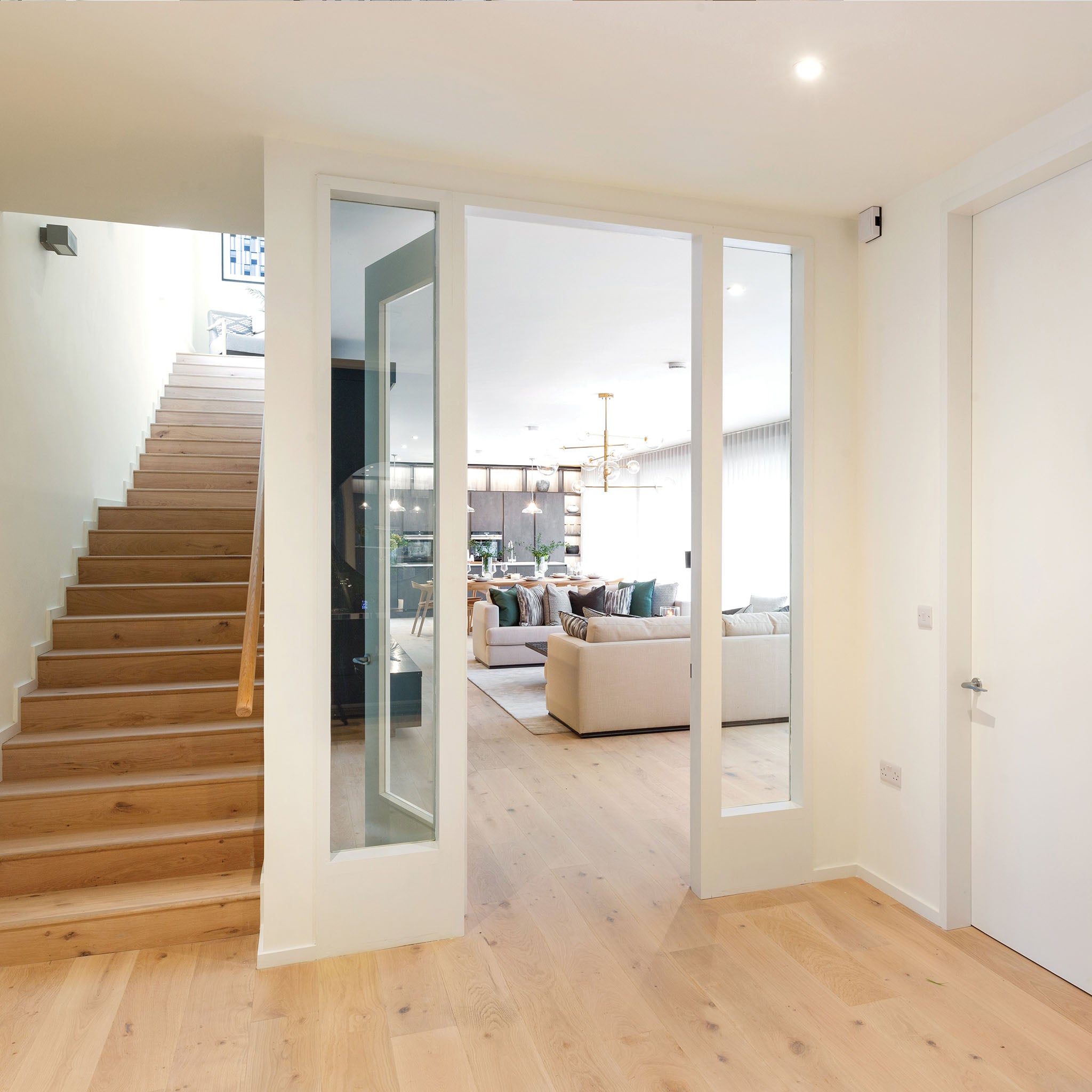 Elegance Oak 356 gallery image