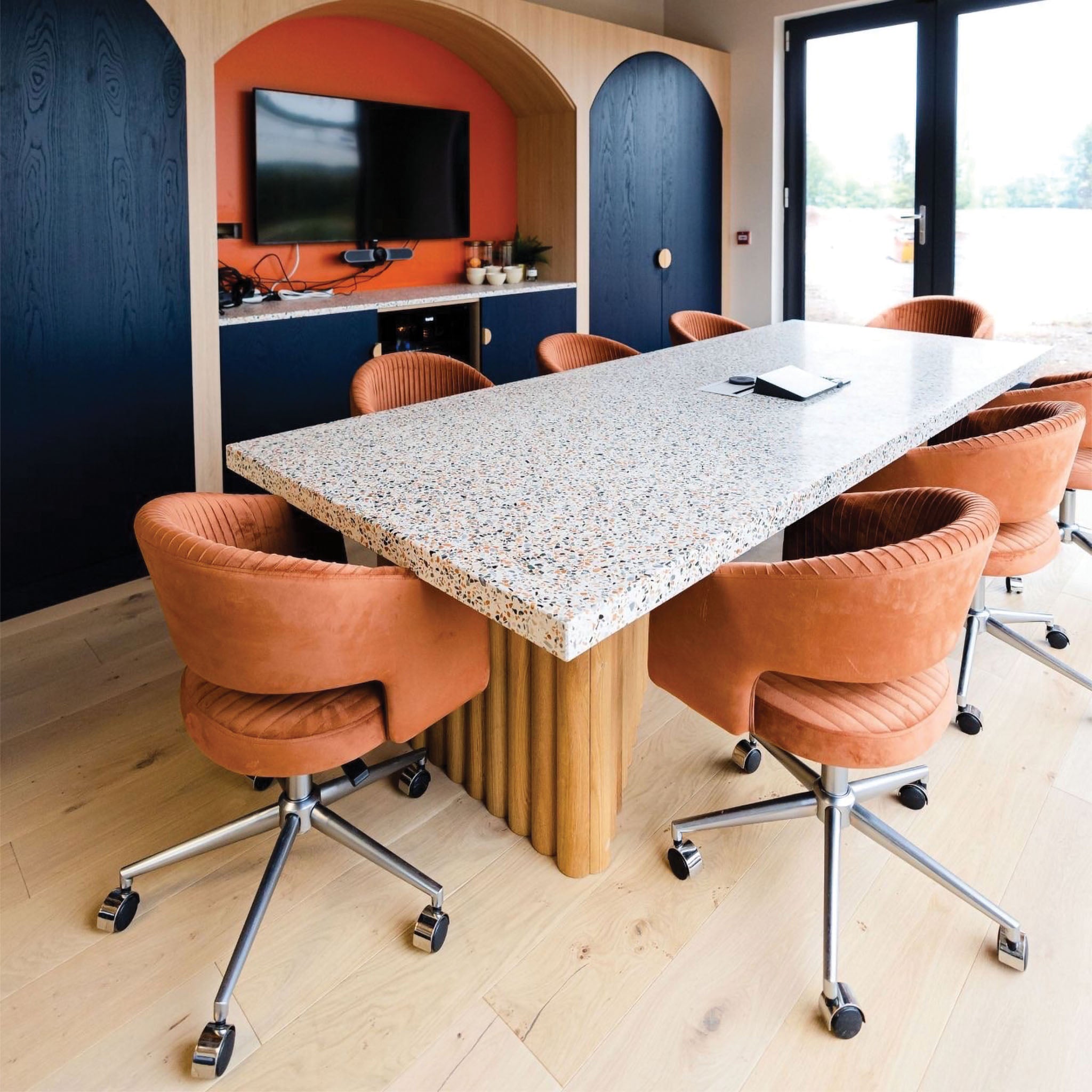 Elegance Oak 360 gallery image