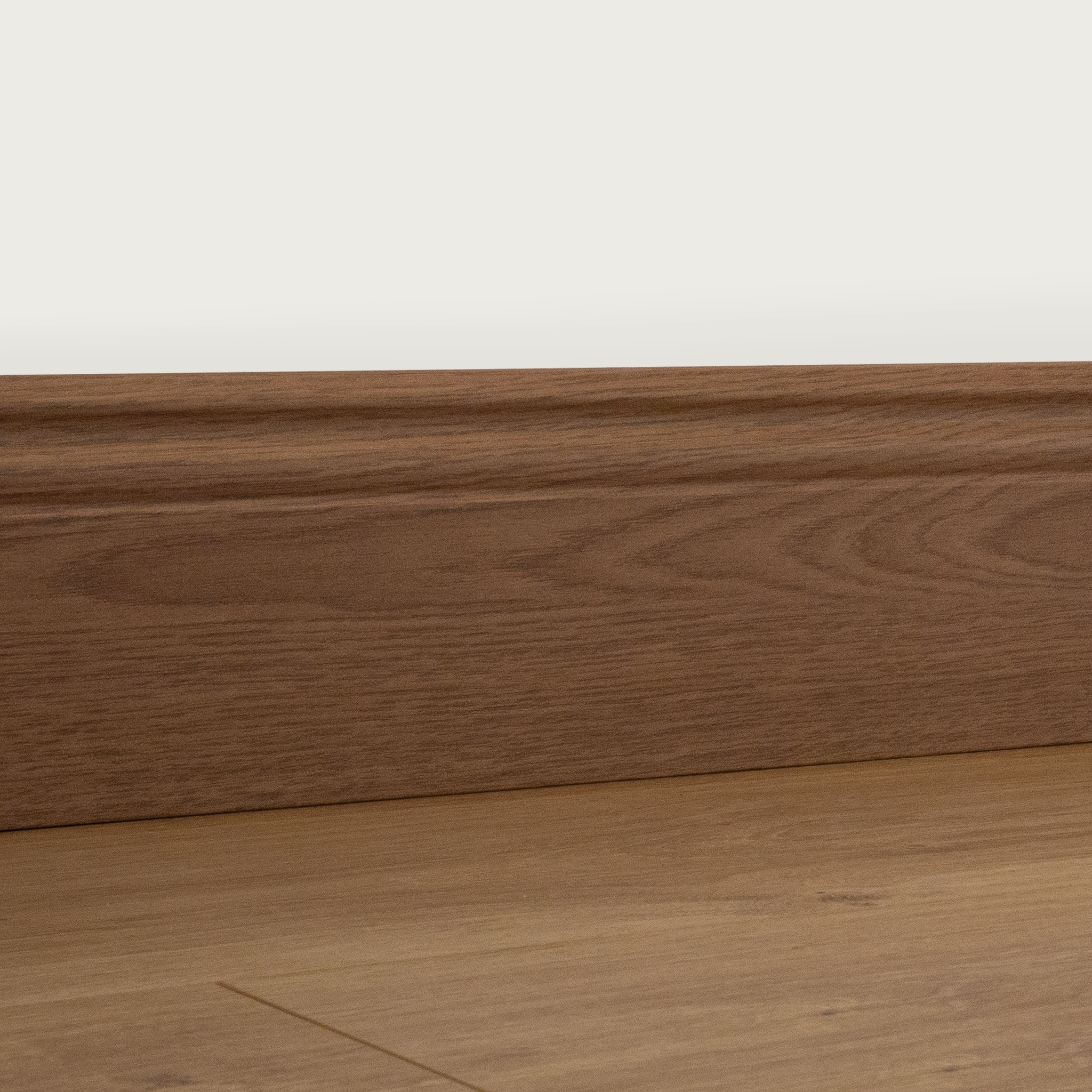Skirting