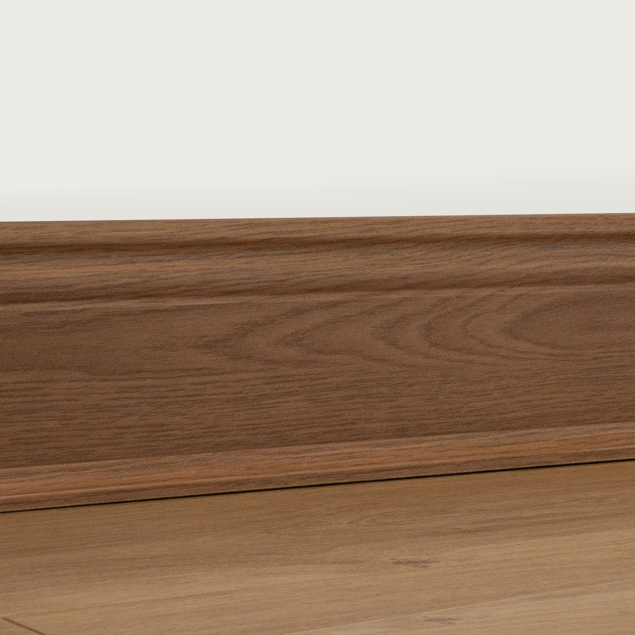 Skirting