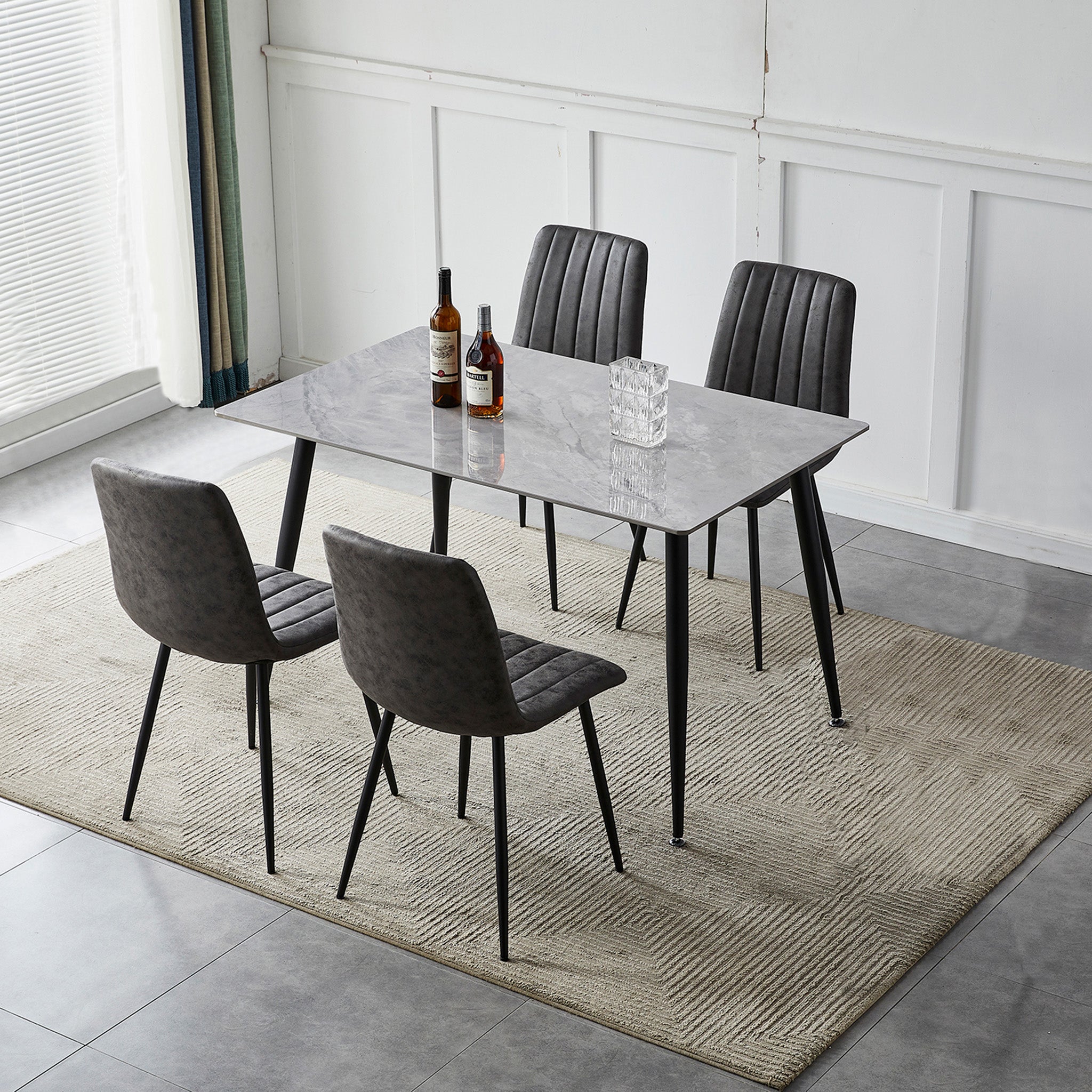 Romania Dining Set
