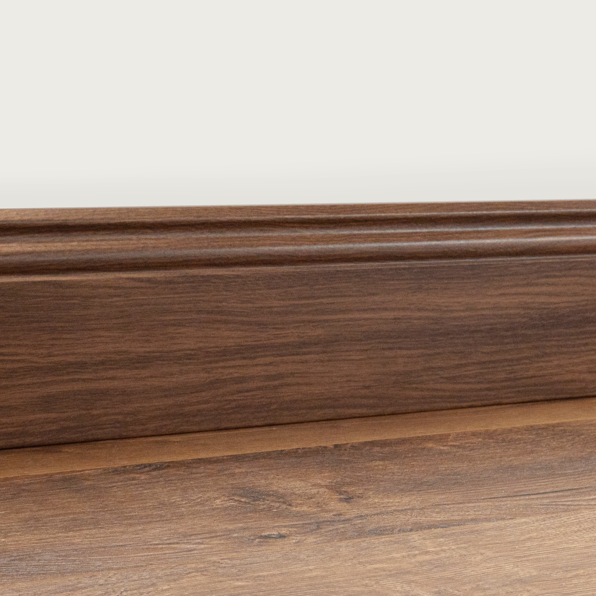 Skirting