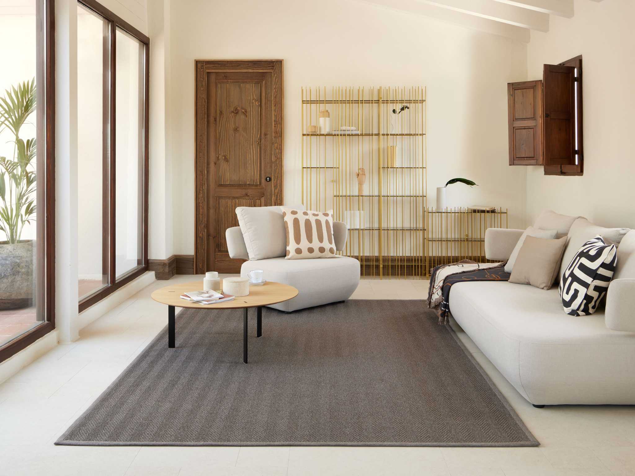 How to Use Rugs to Make Your Room Look Bigger