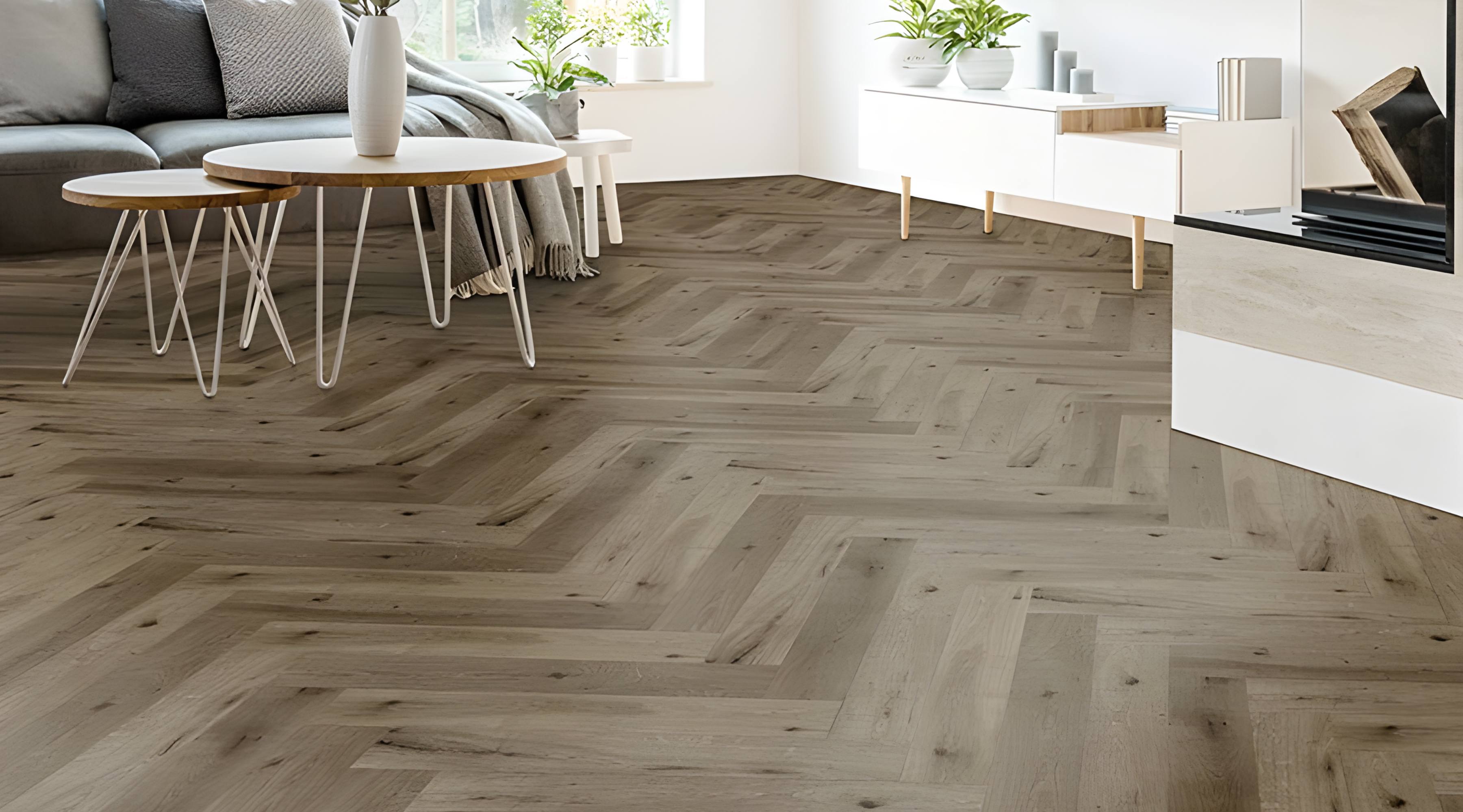 Herringbone 12mm Trib Oak