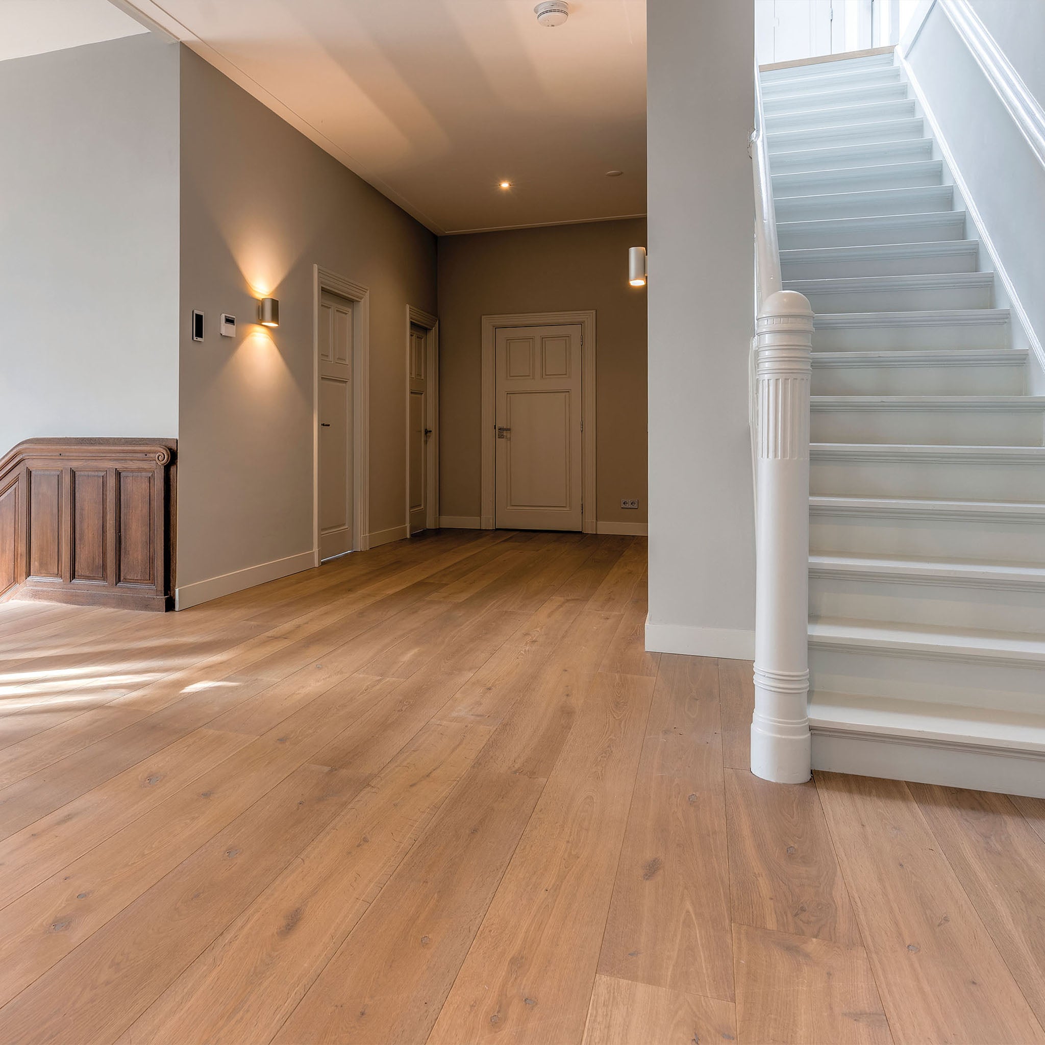 Renaissance Oak Alberti Engineered Flooring gallery image