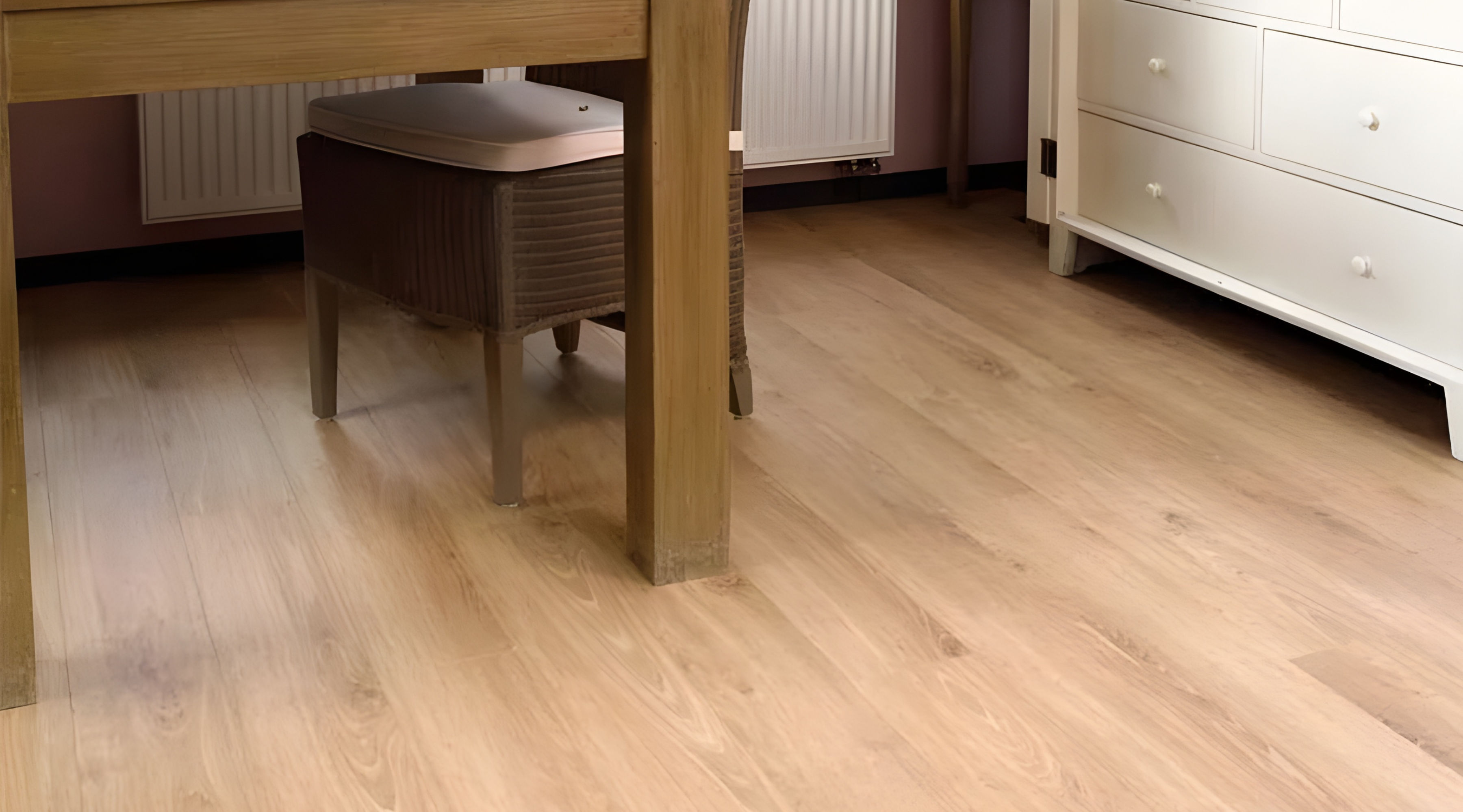 Elka Rustic Oak AC4 8mm
