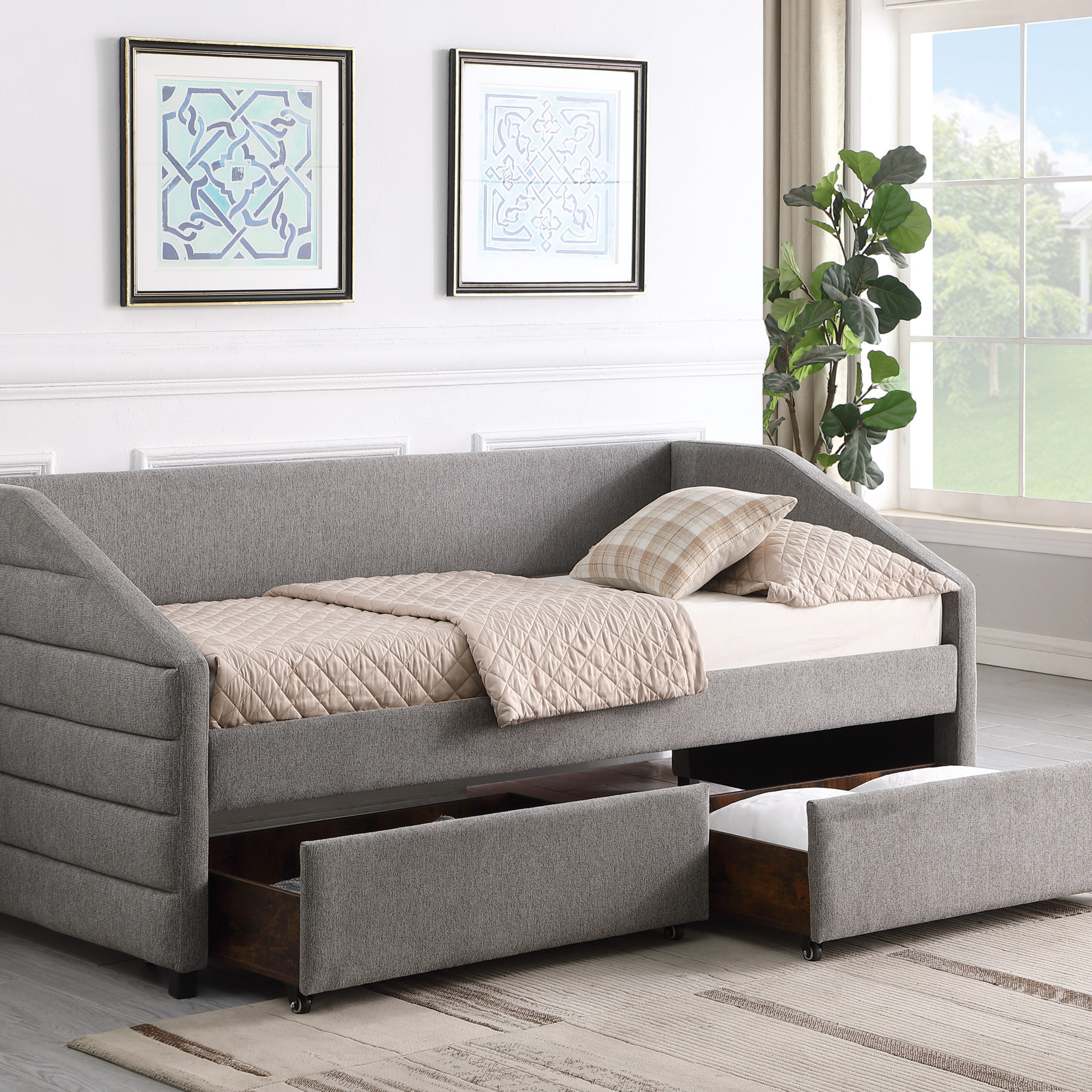 Carla Day Bed