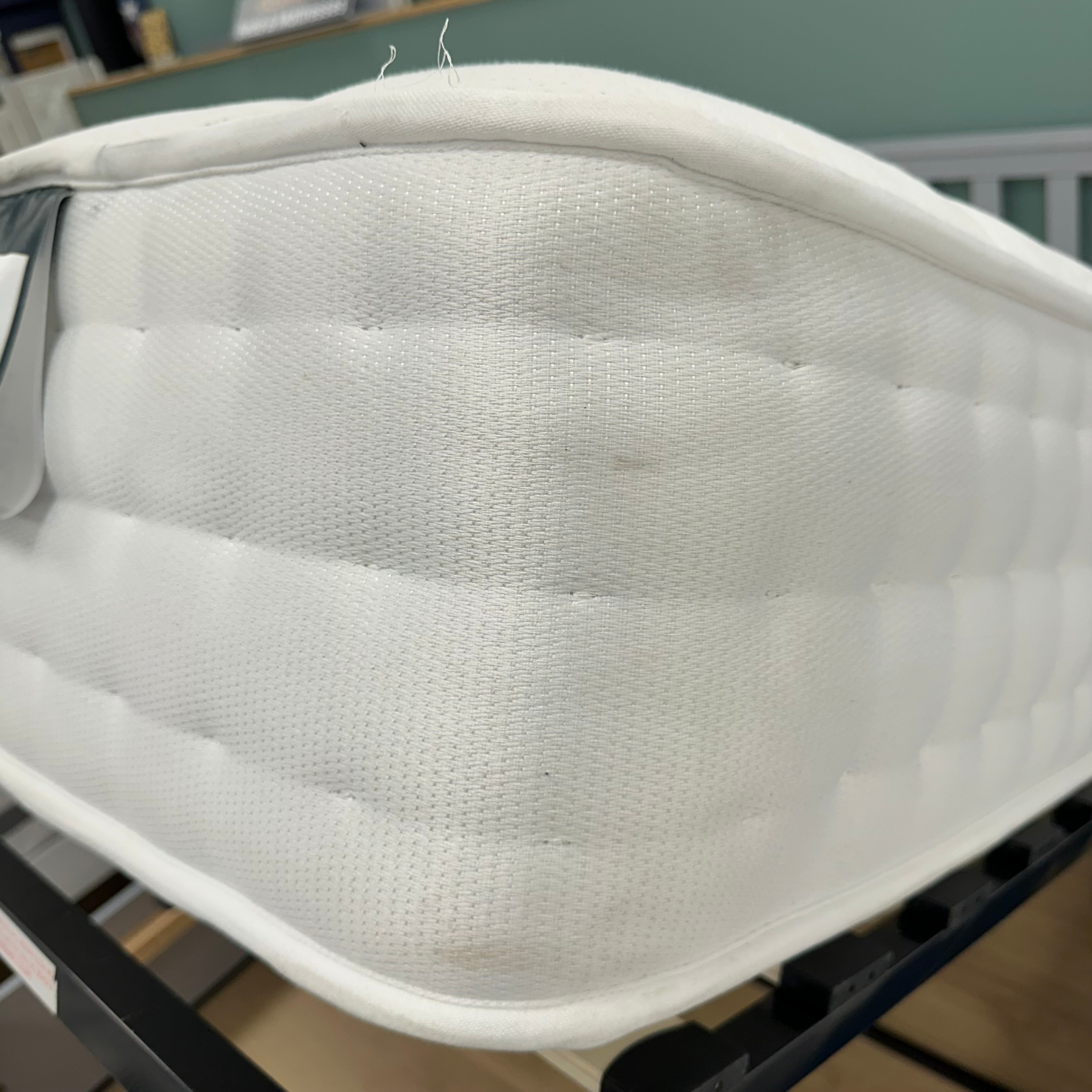 Tiffany 4"6 Ottoman Bed Set