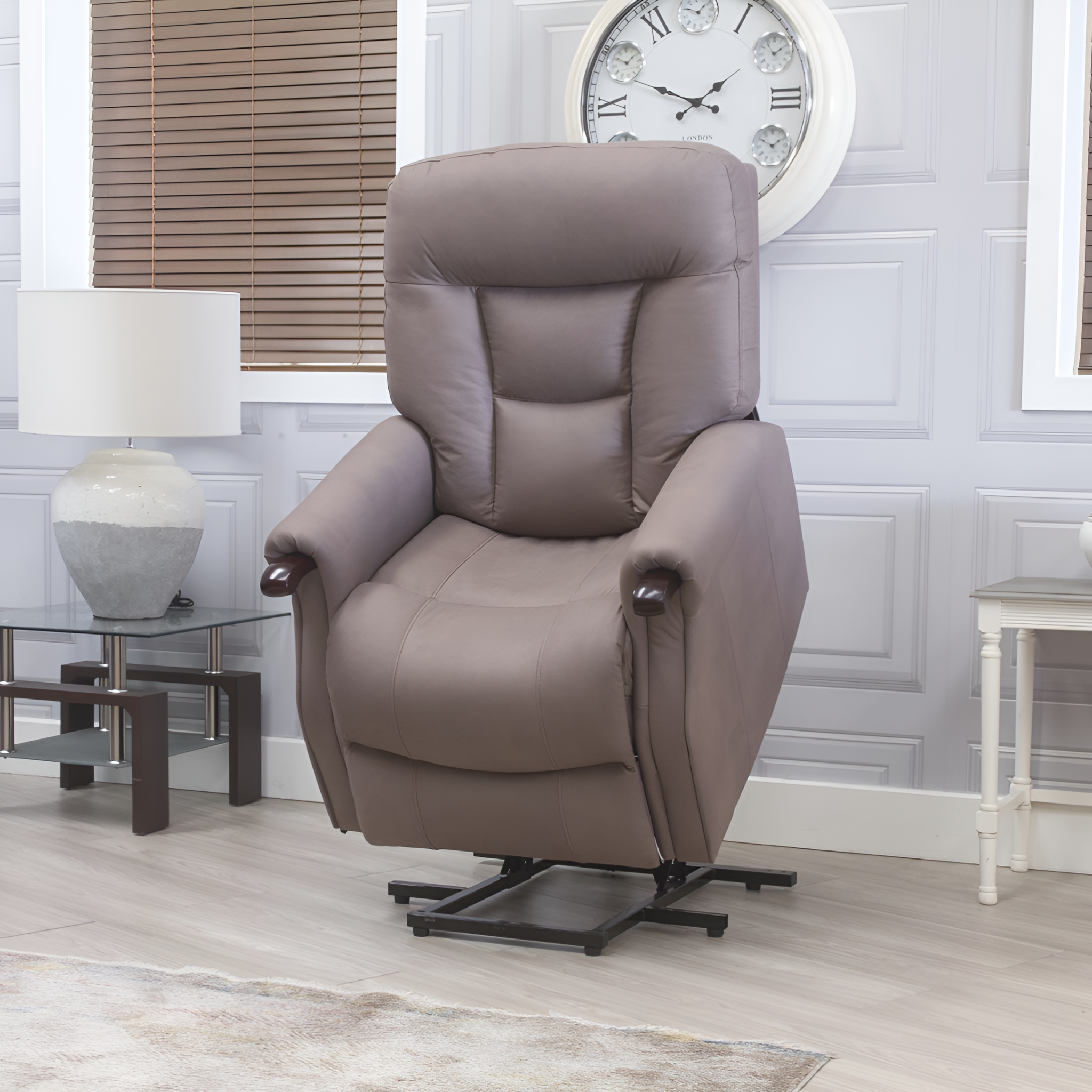 Windsor Lift & Rise Recliner