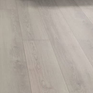Dav Grey 8mm Deskelly, Are Grey Wood Floors Popular In Germany 2021