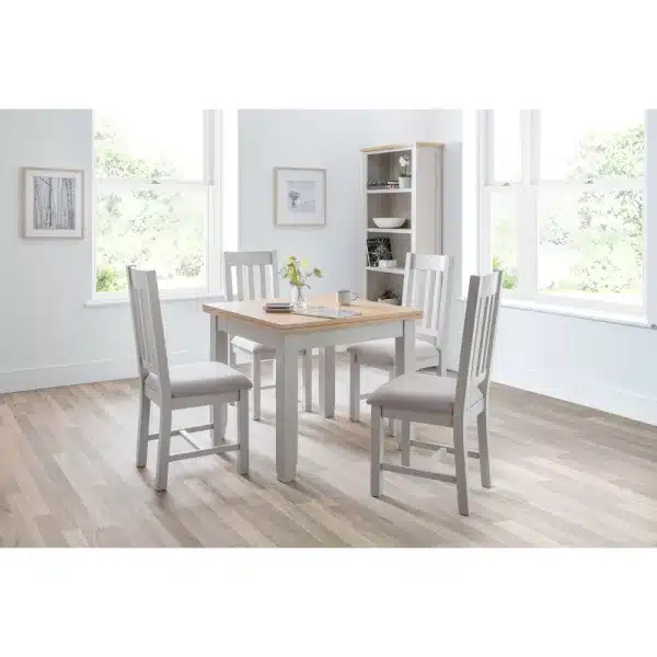 Richmond Flip Top Table 4 Chairs Closed Roomset jpg